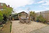 Mid-Terrace House, 4 bedrooms, Freehold