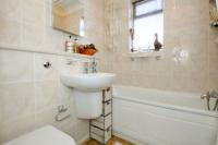 Flat / Apartment, 2 bedrooms, Leasehold
