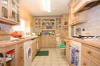 Detached House, 6 bedrooms, Freehold