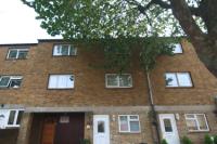 Mid-Terrace House, 4 bedrooms, Freehold