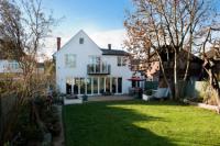 Detached House, 5 bedrooms, Freehold