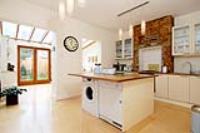 Mid-Terrace House, 3 bedrooms, Freehold