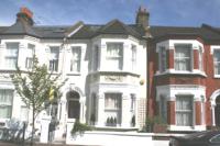 Mid-Terrace House, 5 bedrooms, Freehold