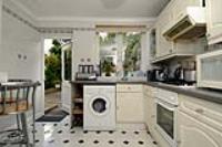 Semi-Detached House, 3 bedrooms, Freehold