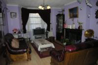 Mid-Terrace House, 2 bedrooms, Freehold