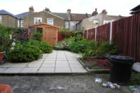 Mid-Terrace House, 3 bedrooms, Freehold