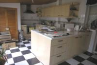Mid-Terrace House, 3 bedrooms, Freehold