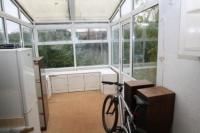 Mid-Terrace House, 4 bedrooms, Freehold