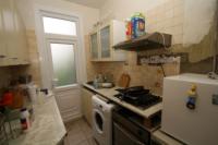 Mid-Terrace House, 3 bedrooms, Freehold