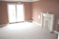 Mid-Terrace House, 4 bedrooms, Freehold