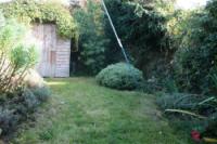 Mid-Terrace House, 2 bedrooms, Freehold