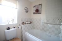 Detached House, 4 bedrooms, Freehold
