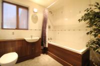 Detached House, 4 bedrooms, Freehold