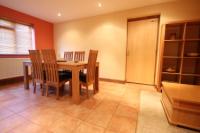 Detached House, 4 bedrooms, Freehold