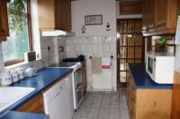 Semi-Detached House, 3 bedrooms, Freehold