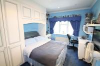 Detached House, 6 bedrooms, Freehold