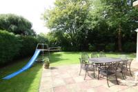 Detached House, 6 bedrooms, Freehold
