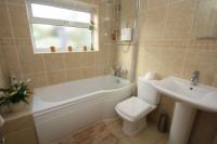 Semi-Detached House, 3 bedrooms, Freehold