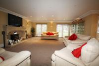 Semi-Detached House, 3 bedrooms, Freehold