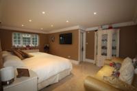 Semi-Detached House, 3 bedrooms, Freehold