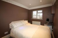 Semi-Detached House, 3 bedrooms, Freehold