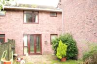Mid-Terrace House, 3 bedrooms, Freehold