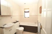 Detached House, 4 bedrooms, Freehold
