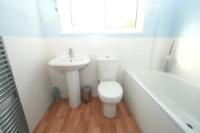 Semi-Detached House, 3 bedrooms, Freehold