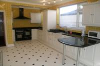 Detached House, 6 bedrooms, Freehold