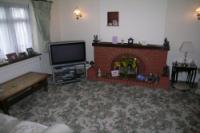 Semi-Detached House, 3 bedrooms, Freehold