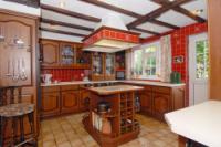 Semi-Detached House, 5 bedrooms, Freehold
