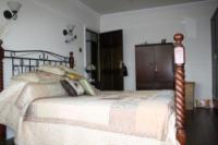 Semi-Detached House, 3 bedrooms, Freehold