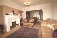Semi-Detached House, 3 bedrooms, Freehold