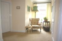 Semi-Detached House, 5 bedrooms, Freehold