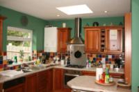 Mid-Terrace House, 4 bedrooms, Freehold