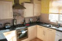 Semi-Detached House, 3 bedrooms, Freehold