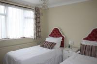 Semi-Detached House, 3 bedrooms, Freehold