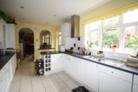 Semi-Detached House, 4 bedrooms, Freehold