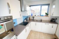 Semi-Detached House, 3 bedrooms, Freehold
