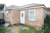 Semi-Detached House, 3 bedrooms, Freehold