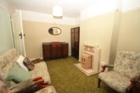 End-of-Terrace House, 4 bedrooms, Freehold