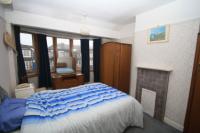 End-of-Terrace House, 4 bedrooms, Freehold
