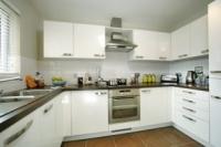 Mid-Terrace House, 3 bedrooms