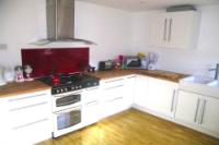 Semi-Detached House, 3 bedrooms, Freehold