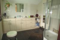 Detached House, 3 bedrooms, Freehold