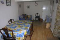 Semi-Detached House, 3 bedrooms, Freehold