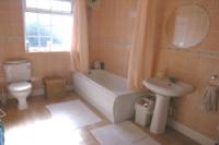 Detached House, 7 bedrooms, Freehold