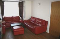 Semi-Detached House, 5 bedrooms, Freehold