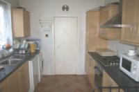 Semi-Detached House, 4 bedrooms, Freehold