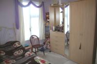 Semi-Detached House, 4 bedrooms, Freehold